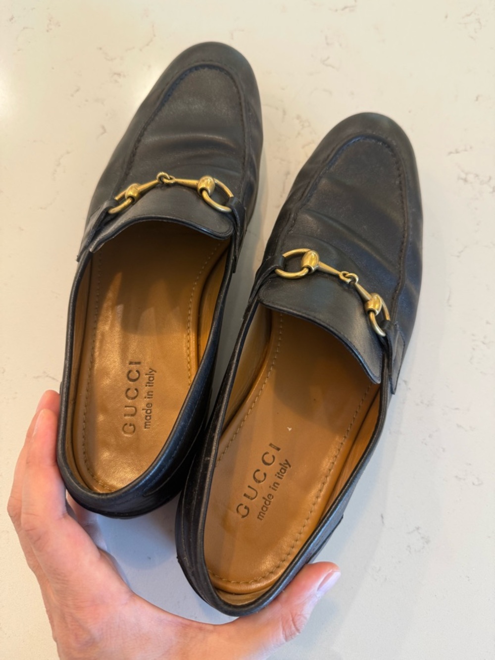 Gucci Black Leather Loafers with Gold Horsebit - Picture 5 of 6